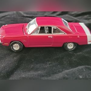 DODGE DART SWINGER.